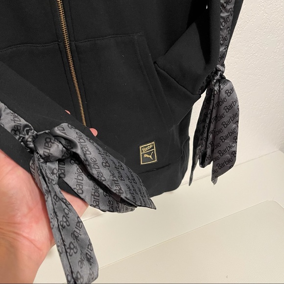 3pc. PUMA X BARBIE 50 Zip Jacket/Leggings/Tank Top - Picture 9 of 16